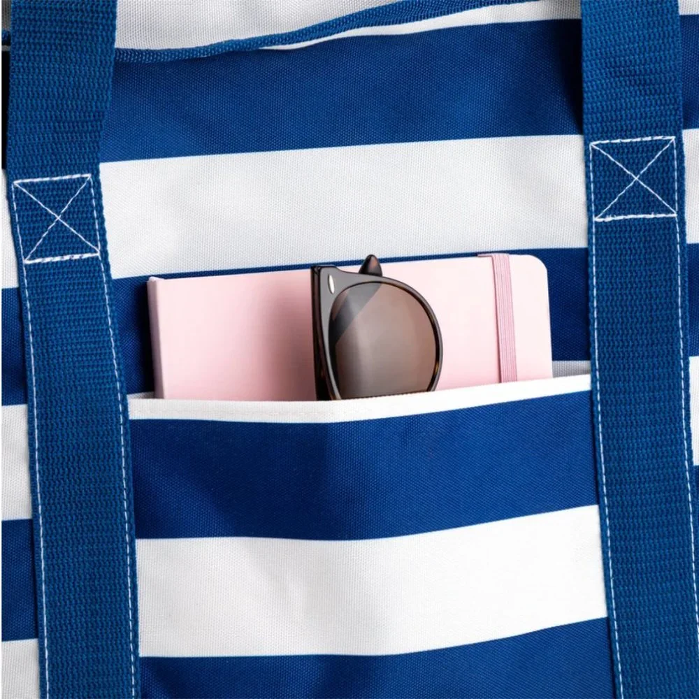 ⭐️ Manna Hydration Nautical Cooler Tote